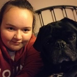 Meet your Posher, Carrie